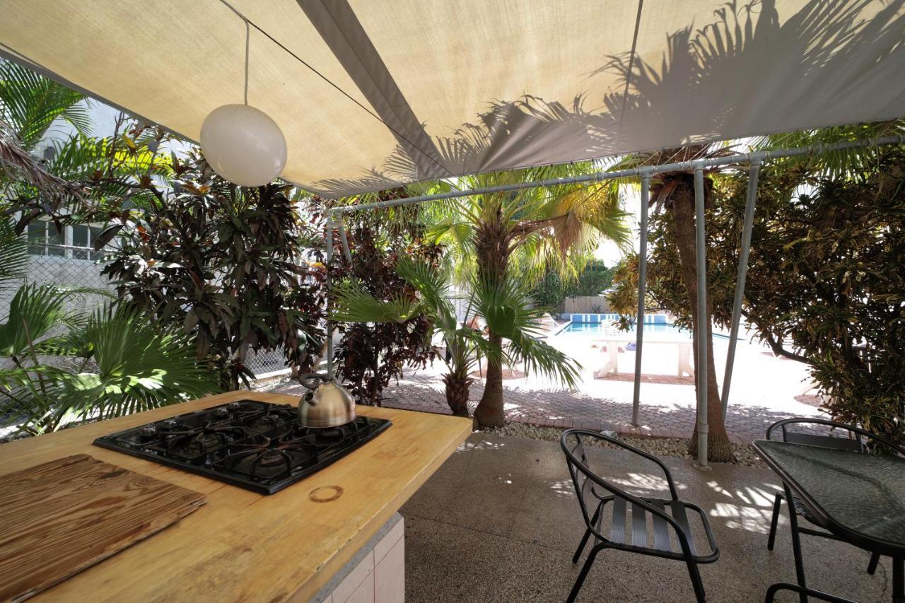Tropics Hotel 마이애미 비치 외부 사진